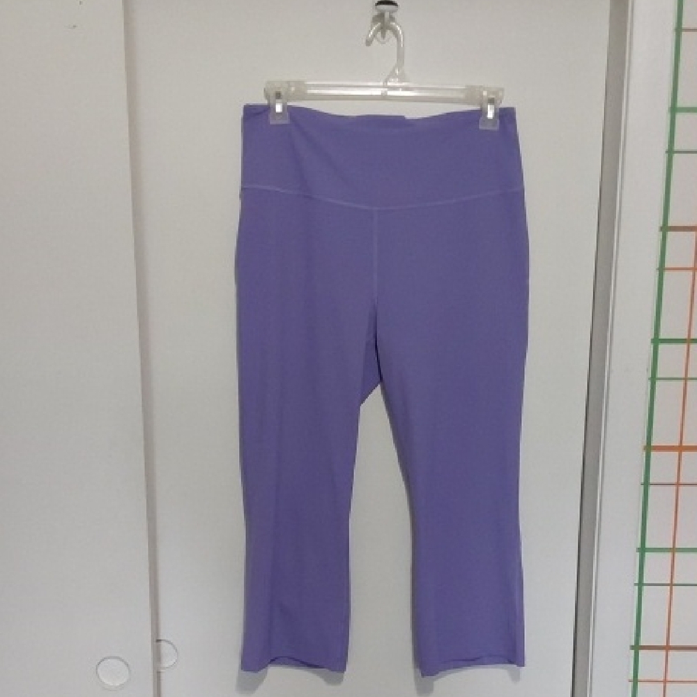 Lululemon 💜Groove Super High Rise Lavender Crop Pants